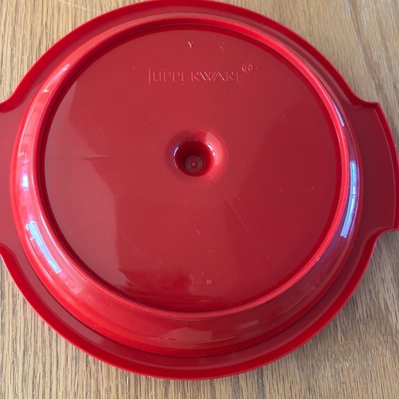Vintage Tupperware Serving divided dish - Picture 3 of 5